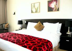 Golden Tulip Ibadan 5