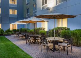 Hilton Garden Inn Islip/MacArthur Airport 5