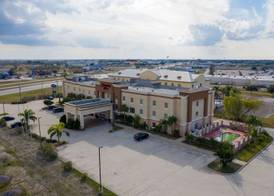 Hampton Inn Alice 2