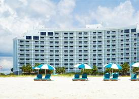 The Island House Hotel a Doubletree by Hilton 2