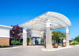 DoubleTree by Hilton Ann Arbor North 4