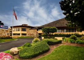 Hilton Garden Inn Monterey 3