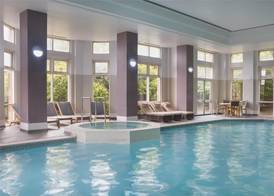 DoubleTree by Hilton Dartford Bridge 4