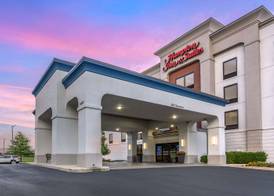 Hampton Inn & Suites Louisville East 5
