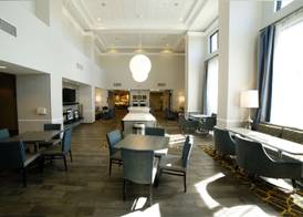 Hampton Inn & Suites Forest City 5