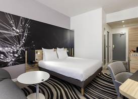 Novotel Tours Centre Gare 5
