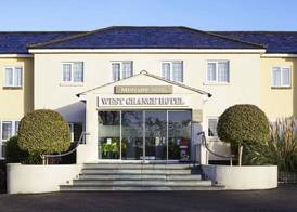 Mercure Newbury West Grange Hotel 3