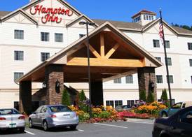 Hampton Inn Littleton 2