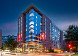 Hampton Inn & Suites Madison / Downtown 2
