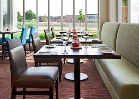 Hilton Garden Inn Montreal Airport 5