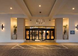 Hilton Santa Monica Hotel & Suites 4