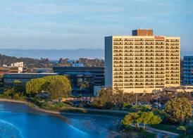 Hilton San Francisco Airport Bayfront 2