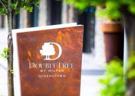 DoubleTree by Hilton Queenstown 2