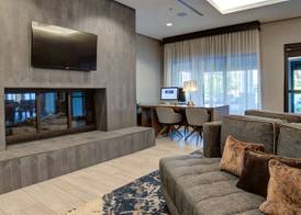DoubleTree by Hilton Harrisonburg 4