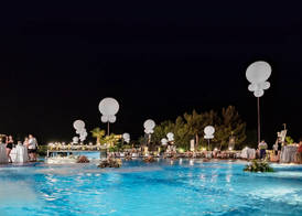 Utopia World Resort Hotel 4