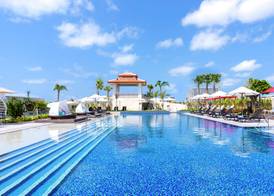 DoubleTree by Hilton Okinawa Chatan Resort 3