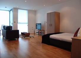 Quay Apartments 5