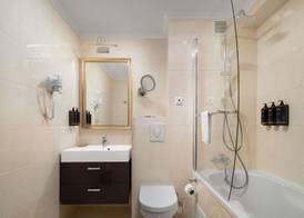 Mercure Chisinau Center Jazz Hotel 3