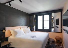 TRIBE Paris Batignolles 4