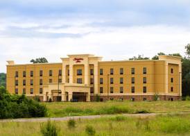 Hampton Inn Fayetteville, TN 2