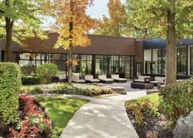 DoubleTree by Hilton Toronto Airport West 3