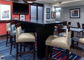 Hampton Inn Columbia, TN 4