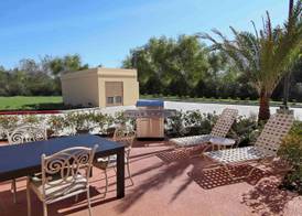 Hampton Inn & Suites Winnie 4