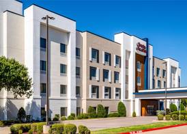 Hampton Inn & Suites Waxahachie 4