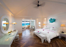 Diamonds Thudufushi 4