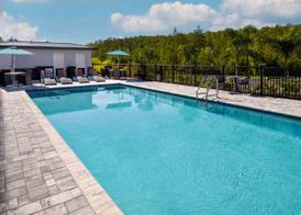 Hampton Inn Kissimmee North 5