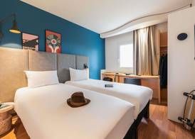 ibis Bourg Jasseron Teyssonge 5