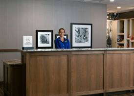 Hampton Inn & Suites Mason City, IA 3