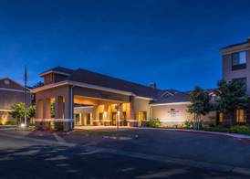 Homewood Suites by Hilton Fresno 3