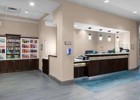 Homewood Suites by Hilton Phoenix Airport South 2