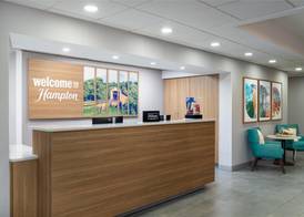 Hampton Inn Marietta 4
