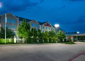 Hilton Garden Inn Denton 3