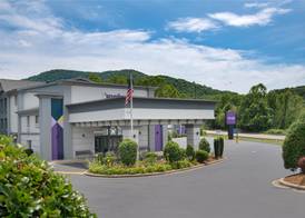 Spark by Hilton Asheville Blue Ridge Parkway 2
