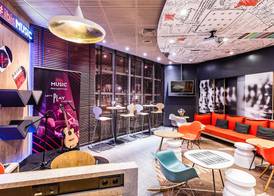 Hotel ibis Porto Gaia 5