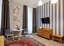 La Boutique 3