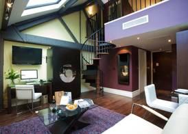 Roomzzz Manchester City 5