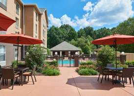 Hampton Inn & Suites Chapel Hill/Durham 2