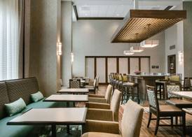 Hampton Inn & Suites Mason City, IA 5