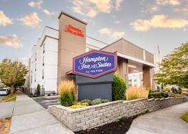 Hampton Inn & Suites Seattle-Downtown 3