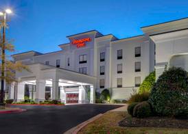 Hampton Inn Fayetteville 3