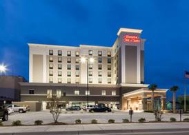 Hampton Inn & Suites by Hilton Carolina Beach Oceanfront 4