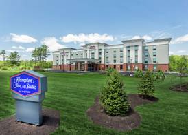 Hampton Inn & Suites Kittery-Portsmouth 3
