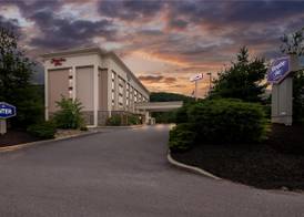 Hampton Inn Princeton, WV 4