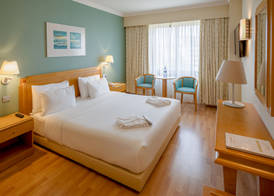 SANA Metropolitan Hotel 4