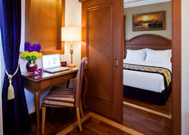 GLK PREMIER Acropol Suites & Spa 5