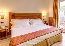 Pinewood Hotel Rome 3